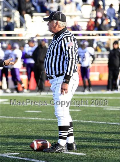 Thumbnail 2 in Everman vs. Aledo (Texas 4A Region 1 Playoffs) photogallery.