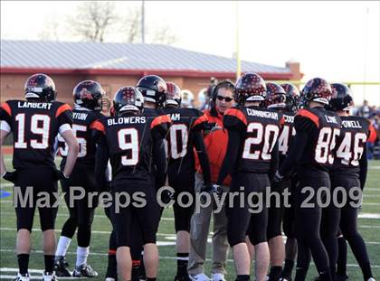 Thumbnail 3 in Everman vs. Aledo (Texas 4A Region 1 Playoffs) photogallery.