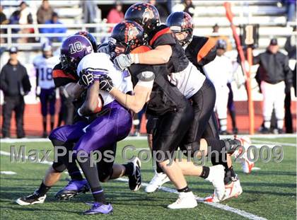 Thumbnail 2 in Everman vs. Aledo (Texas 4A Region 1 Playoffs) photogallery.