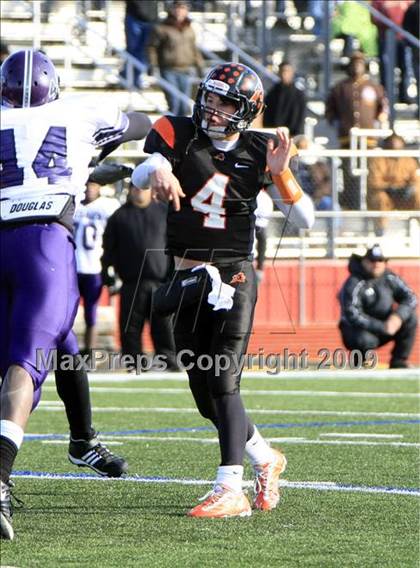 Thumbnail 3 in Everman vs. Aledo (Texas 4A Region 1 Playoffs) photogallery.