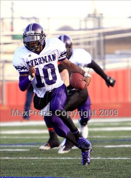 Thumbnail 1 in Everman vs. Aledo (Texas 4A Region 1 Playoffs) photogallery.