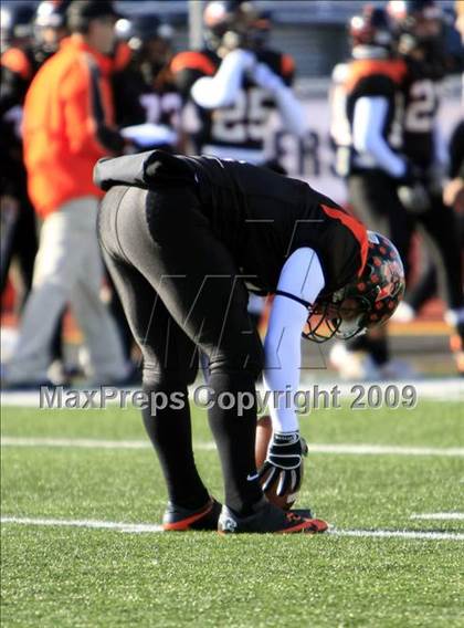 Thumbnail 3 in Everman vs. Aledo (Texas 4A Region 1 Playoffs) photogallery.