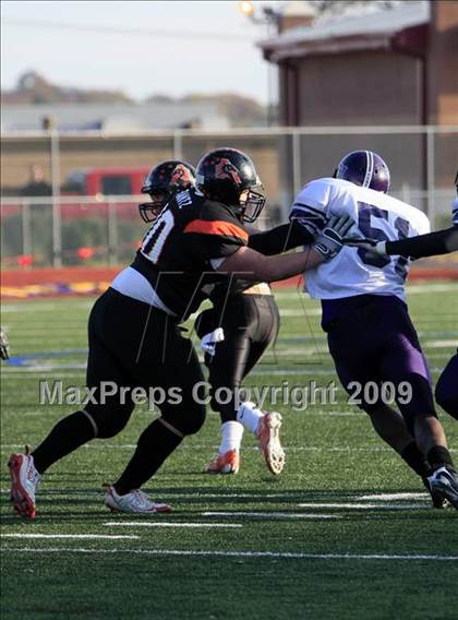 Thumbnail 3 in Everman vs. Aledo (Texas 4A Region 1 Playoffs) photogallery.