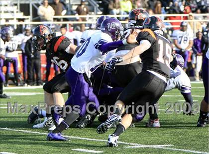 Thumbnail 2 in Everman vs. Aledo (Texas 4A Region 1 Playoffs) photogallery.