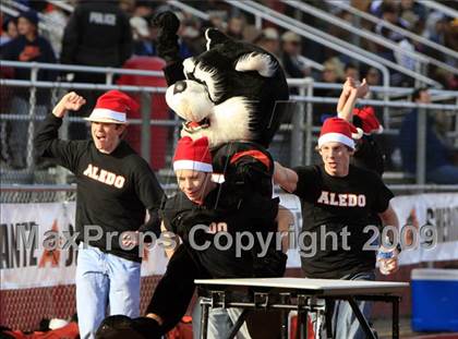 Thumbnail 2 in Everman vs. Aledo (Texas 4A Region 1 Playoffs) photogallery.