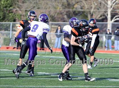 Thumbnail 3 in Everman vs. Aledo (Texas 4A Region 1 Playoffs) photogallery.