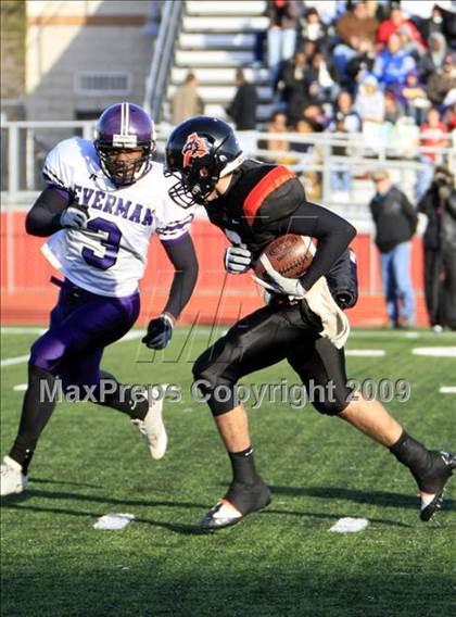 Thumbnail 3 in Everman vs. Aledo (Texas 4A Region 1 Playoffs) photogallery.