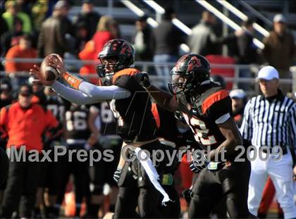 Thumbnail 2 in Everman vs. Aledo (Texas 4A Region 1 Playoffs) photogallery.