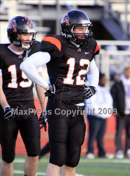 Thumbnail 3 in Everman vs. Aledo (Texas 4A Region 1 Playoffs) photogallery.