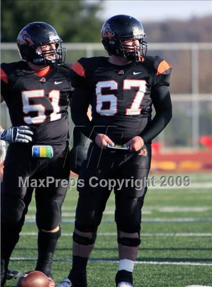 Thumbnail 1 in Everman vs. Aledo (Texas 4A Region 1 Playoffs) photogallery.