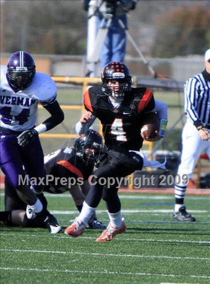 Thumbnail 2 in Everman vs. Aledo (Texas 4A Region 1 Playoffs) photogallery.