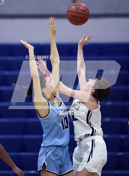 Thumbnail 1 in Washington-Liberty @ Yorktown photogallery.