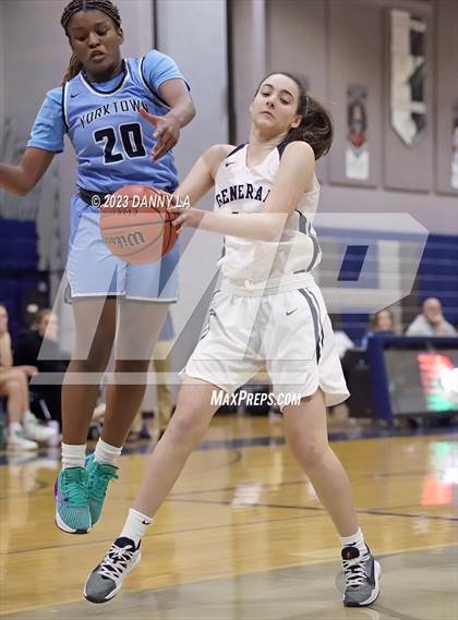 Thumbnail 3 in Washington-Liberty @ Yorktown photogallery.