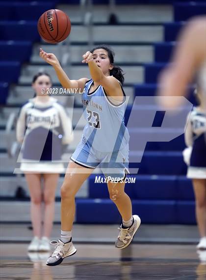 Thumbnail 1 in Washington-Liberty @ Yorktown photogallery.