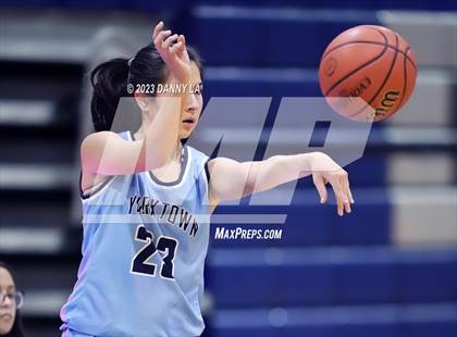 Thumbnail 2 in Washington-Liberty @ Yorktown photogallery.