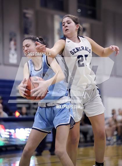 Thumbnail 1 in Washington-Liberty @ Yorktown photogallery.