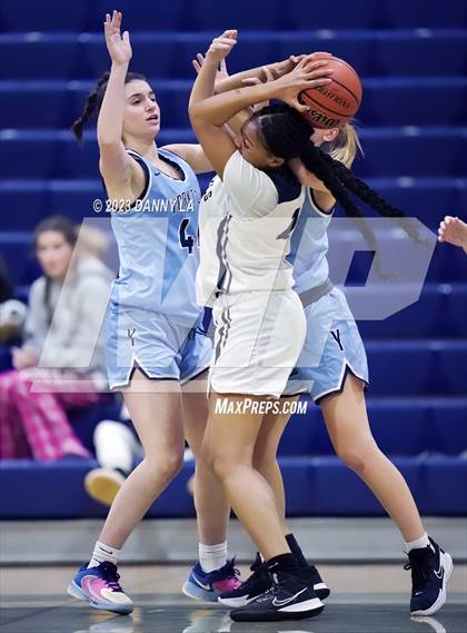 Thumbnail 2 in Washington-Liberty @ Yorktown photogallery.