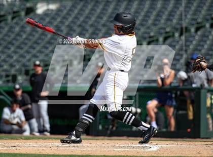 Thumbnail 1 in Seminole vs. Pleasant Grove (UIL 4A D1 State Semifinal Game 2) photogallery.