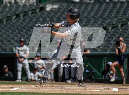 Thumbnail 2 in Seminole vs. Pleasant Grove (UIL 4A D1 State Semifinal Game 2) photogallery.