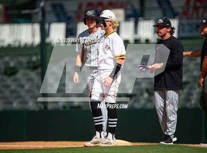Thumbnail 2 in Seminole vs. Pleasant Grove (UIL 4A D1 State Semifinal Game 2) photogallery.