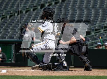 Thumbnail 1 in Seminole vs. Pleasant Grove (UIL 4A D1 State Semifinal Game 2) photogallery.