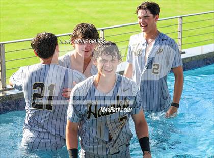 Thumbnail 3 in Seminole vs. Pleasant Grove (UIL 4A D1 State Semifinal Game 2) photogallery.