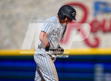 Thumbnail 2 in Seminole vs. Pleasant Grove (UIL 4A D1 State Semifinal Game 2) photogallery.
