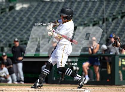 Thumbnail 3 in Seminole vs. Pleasant Grove (UIL 4A D1 State Semifinal Game 2) photogallery.