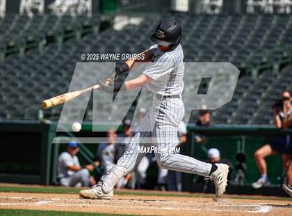 Thumbnail 3 in Seminole vs. Pleasant Grove (UIL 4A D1 State Semifinal Game 2) photogallery.