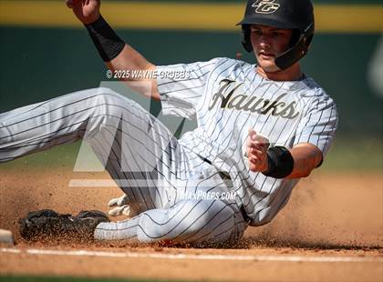 Thumbnail 2 in Seminole vs. Pleasant Grove (UIL 4A D1 State Semifinal Game 2) photogallery.