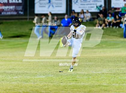 Thumbnail 3 in Salem @ Yellville-Summit photogallery.