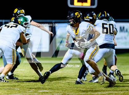Thumbnail 1 in Salem @ Yellville-Summit photogallery.