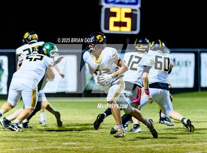Thumbnail 2 in Salem @ Yellville-Summit photogallery.
