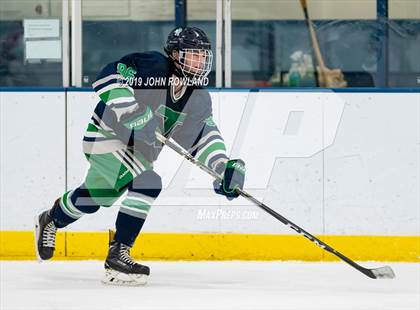 Thumbnail 3 in Maine vs. New Trier Blue (Blackhawks HoHo Tournament) photogallery.