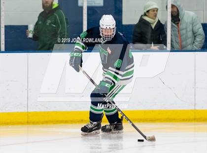 Thumbnail 1 in Maine vs. New Trier Blue (Blackhawks HoHo Tournament) photogallery.