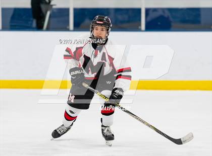 Thumbnail 3 in Maine vs. New Trier Blue (Blackhawks HoHo Tournament) photogallery.