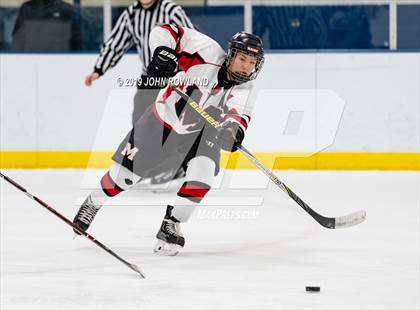 Thumbnail 3 in Maine vs. New Trier Blue (Blackhawks HoHo Tournament) photogallery.