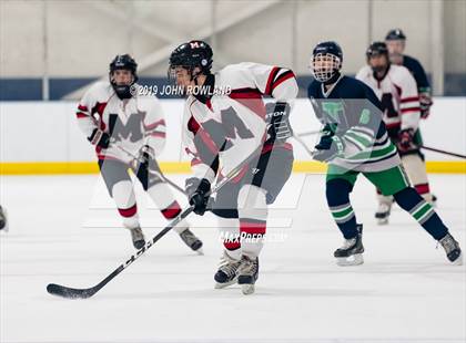 Thumbnail 1 in Maine vs. New Trier Blue (Blackhawks HoHo Tournament) photogallery.