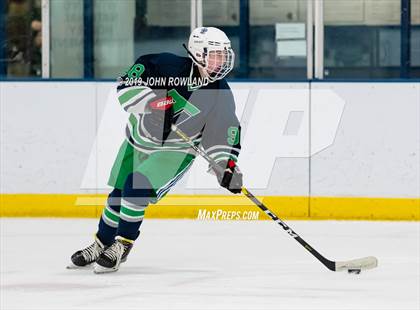 Thumbnail 3 in Maine vs. New Trier Blue (Blackhawks HoHo Tournament) photogallery.