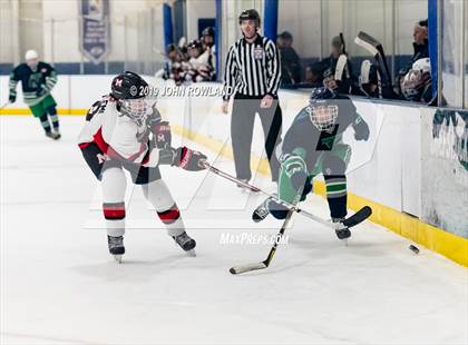 Thumbnail 3 in Maine vs. New Trier Blue (Blackhawks HoHo Tournament) photogallery.