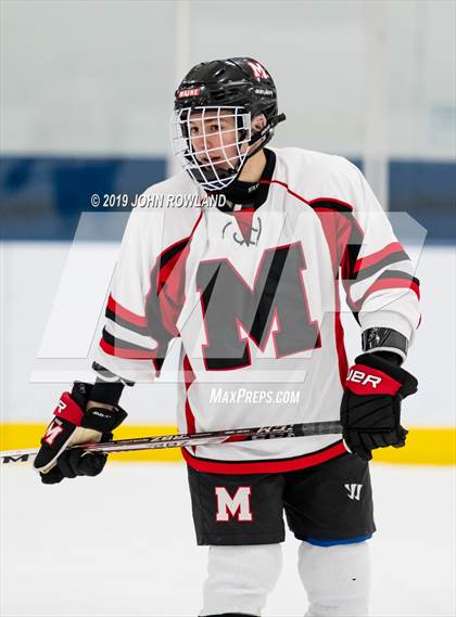 Thumbnail 1 in Maine vs. New Trier Blue (Blackhawks HoHo Tournament) photogallery.