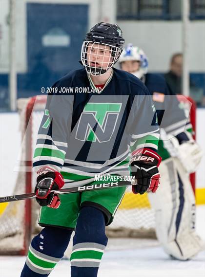 Thumbnail 1 in Maine vs. New Trier Blue (Blackhawks HoHo Tournament) photogallery.
