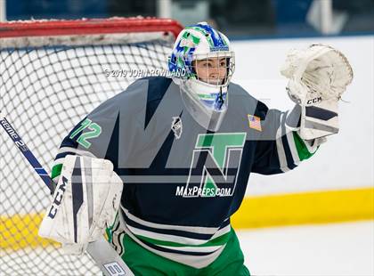 Thumbnail 2 in Maine vs. New Trier Blue (Blackhawks HoHo Tournament) photogallery.