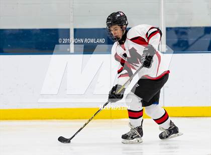 Thumbnail 3 in Maine vs. New Trier Blue (Blackhawks HoHo Tournament) photogallery.