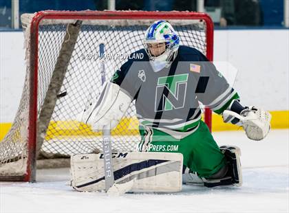 Thumbnail 1 in Maine vs. New Trier Blue (Blackhawks HoHo Tournament) photogallery.