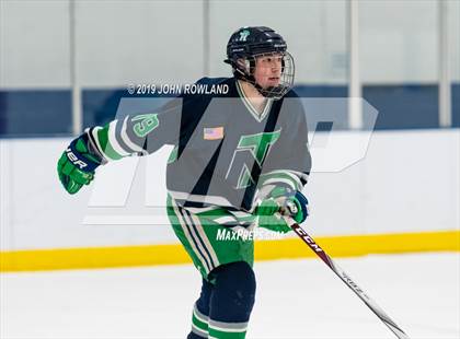 Thumbnail 1 in Maine vs. New Trier Blue (Blackhawks HoHo Tournament) photogallery.