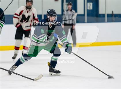 Thumbnail 2 in Maine vs. New Trier Blue (Blackhawks HoHo Tournament) photogallery.