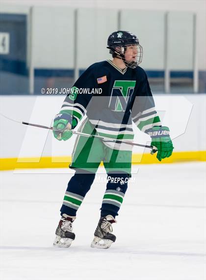 Thumbnail 2 in Maine vs. New Trier Blue (Blackhawks HoHo Tournament) photogallery.