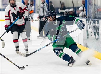 Thumbnail 3 in Maine vs. New Trier Blue (Blackhawks HoHo Tournament) photogallery.