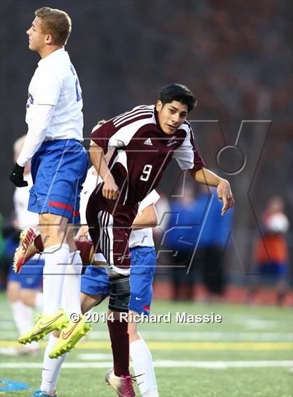 Thumbnail 3 in Windham @ Tolland (CIAC Class M 1st Round) photogallery.
